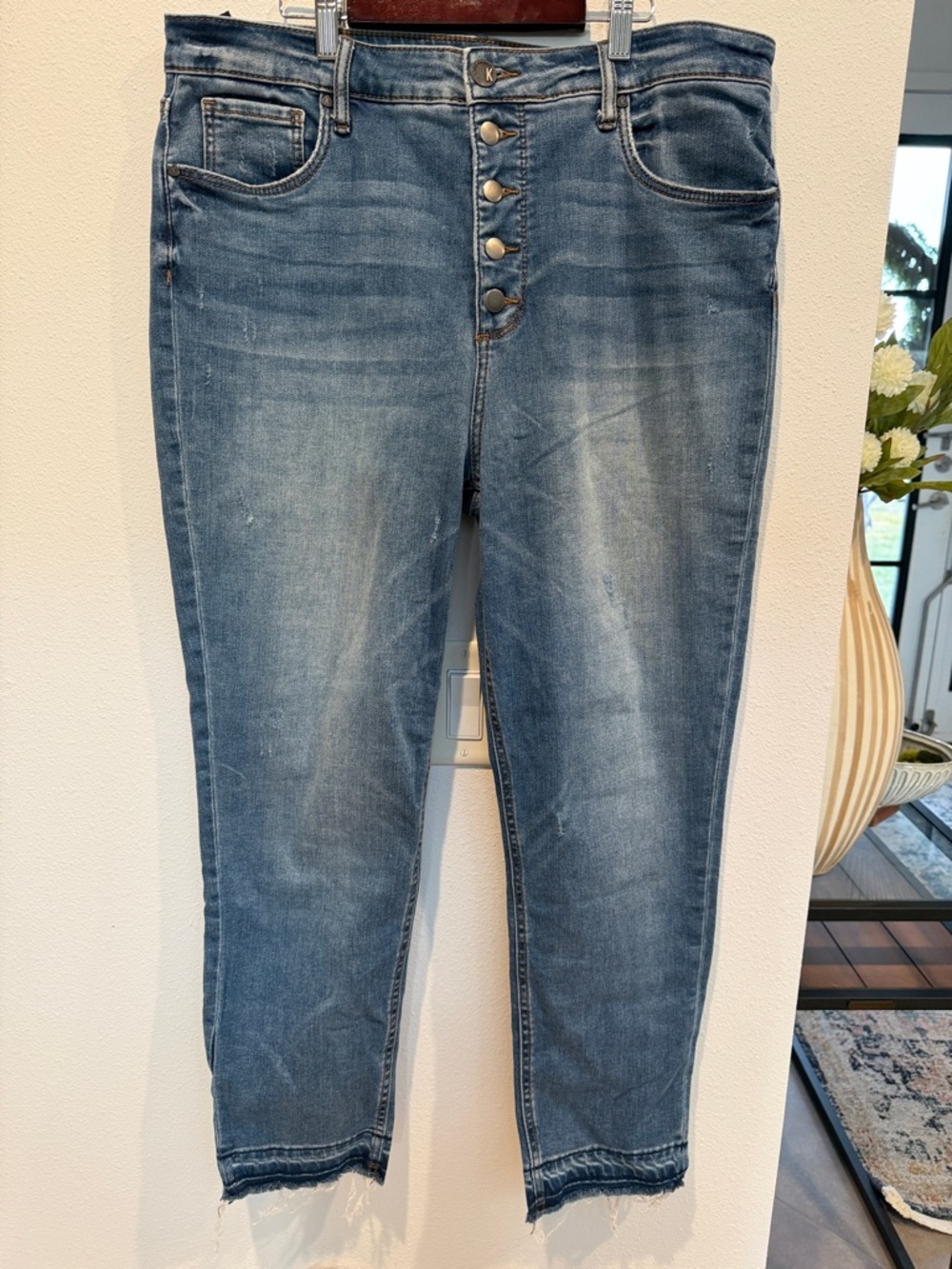 Kut from the Kloth Mid-Blue Button-Fly  Jeans
